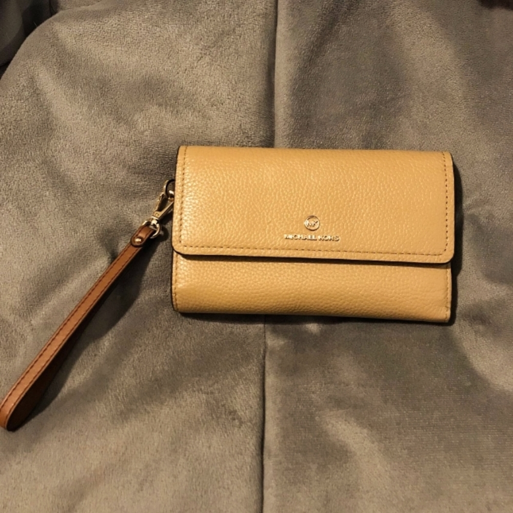 Michael kors wallets